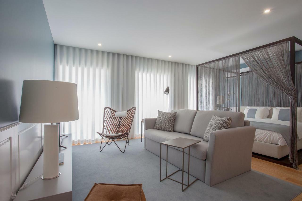 Liiiving In | Downtown Luxury Apartment *